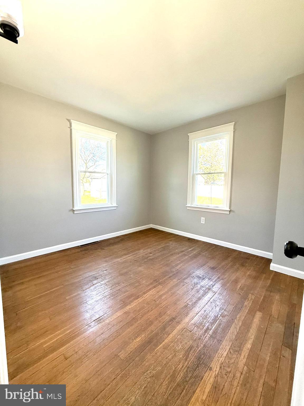 MOUL AVENUE - Residential