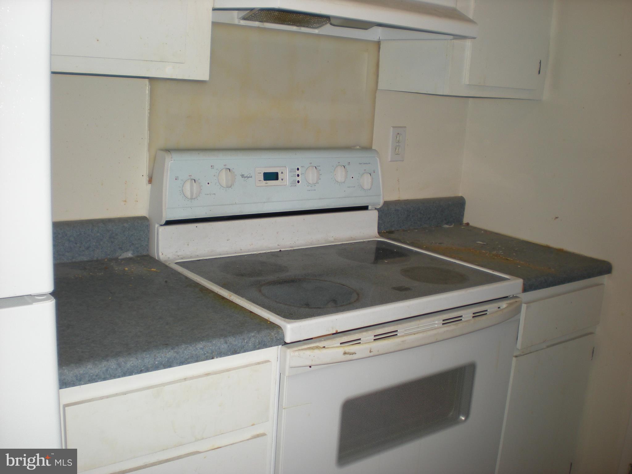 HUNTING RIDGE CONDOMINIUM - Residential