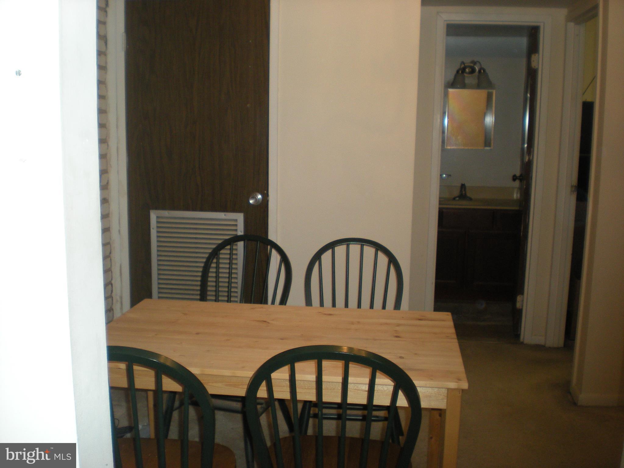 HUNTING RIDGE CONDOMINIUM - Residential