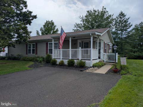 Mobile Home For Sale - 9 Azalea Court<br/> NEW HOPE, PA 18938