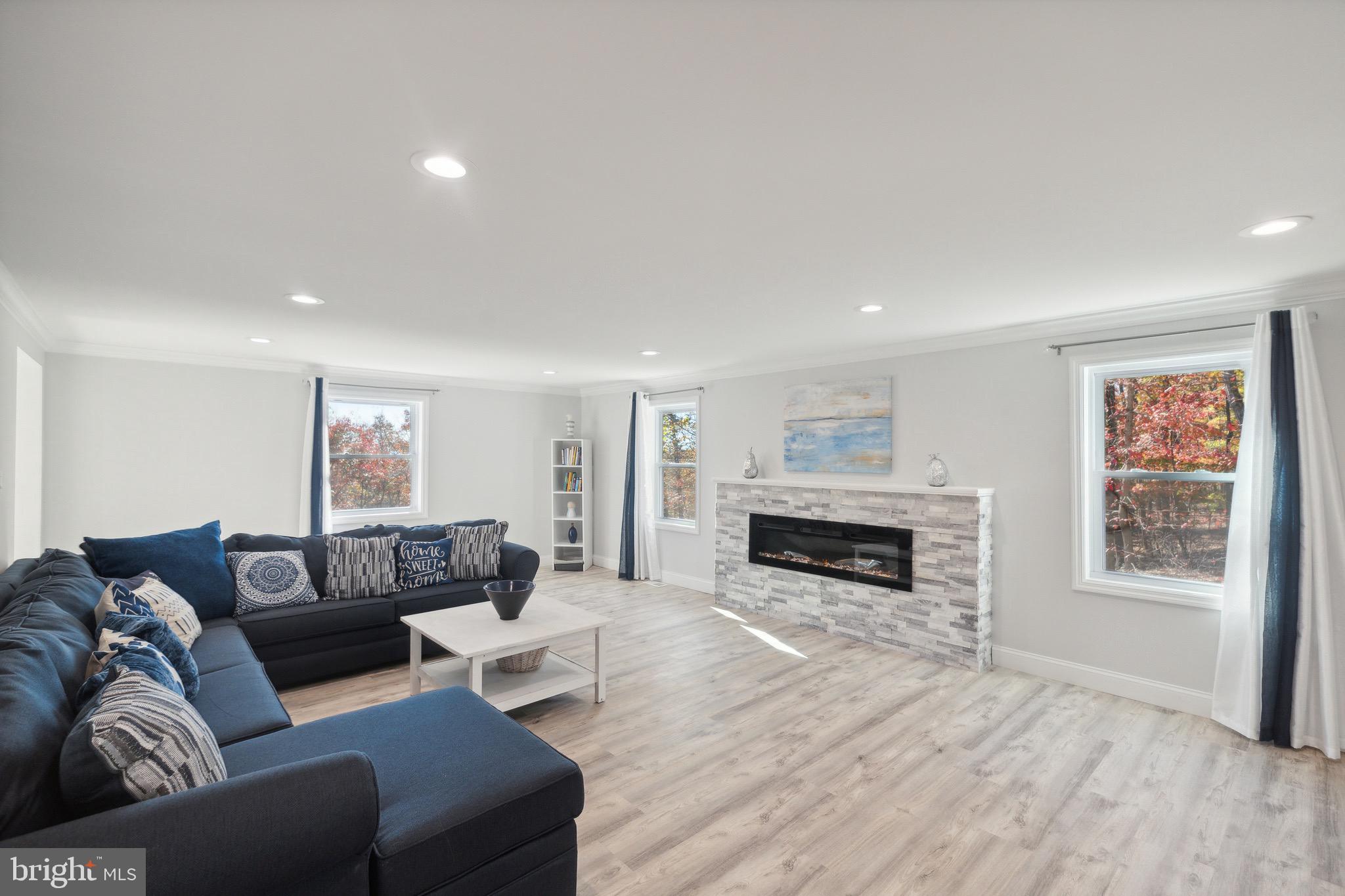 WILD ACRES - Residential