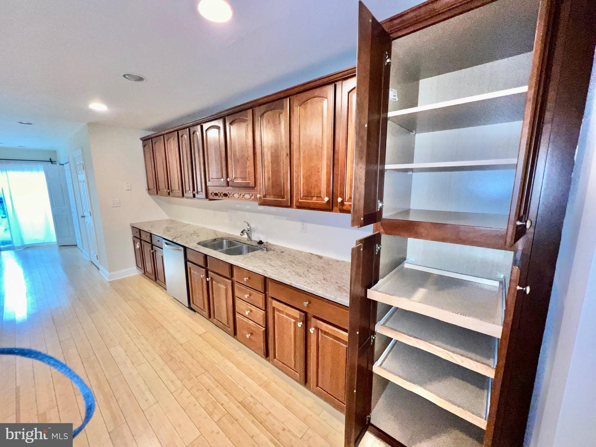 CANTON - Residential Lease