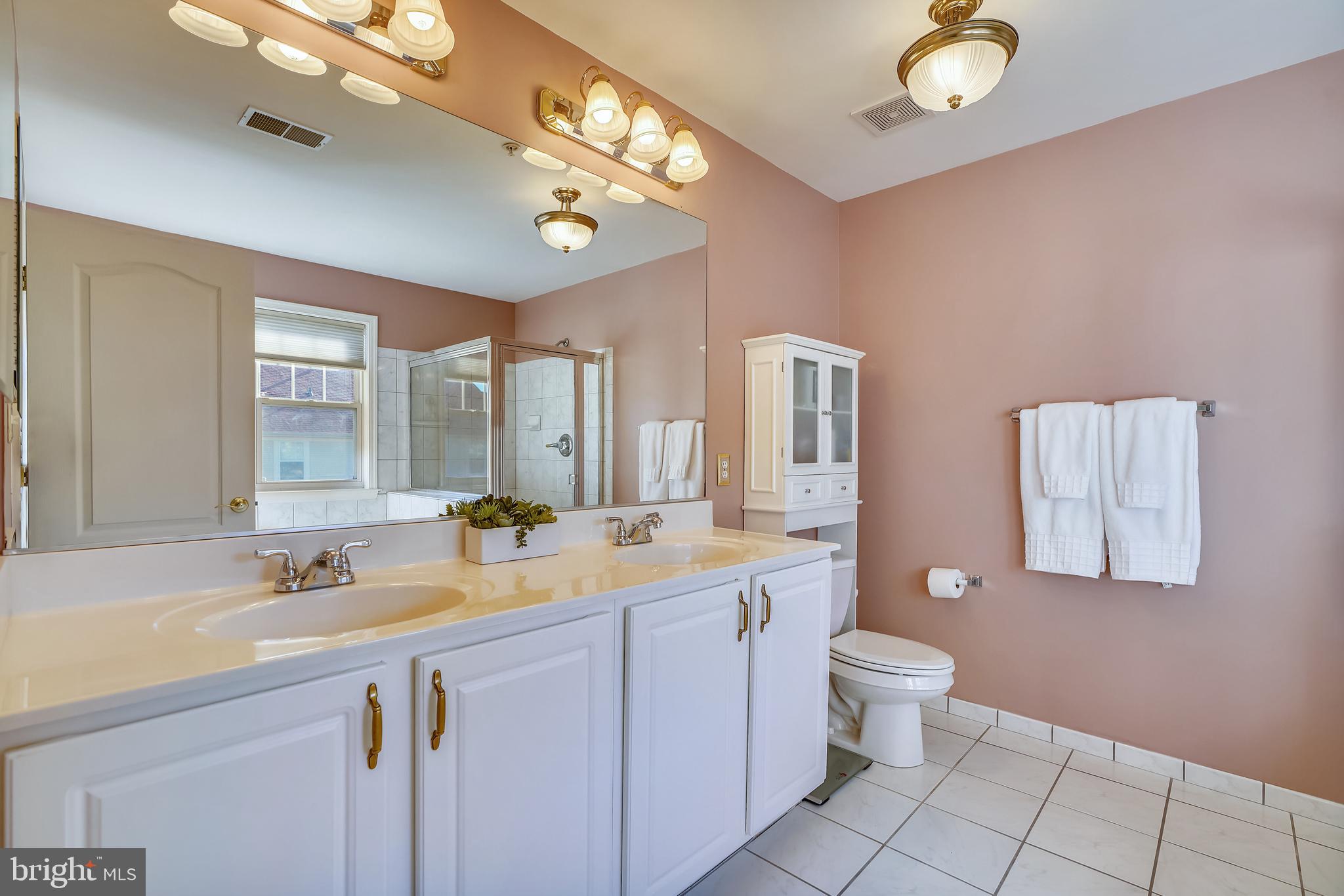 WAVERLY WOODS - Residential