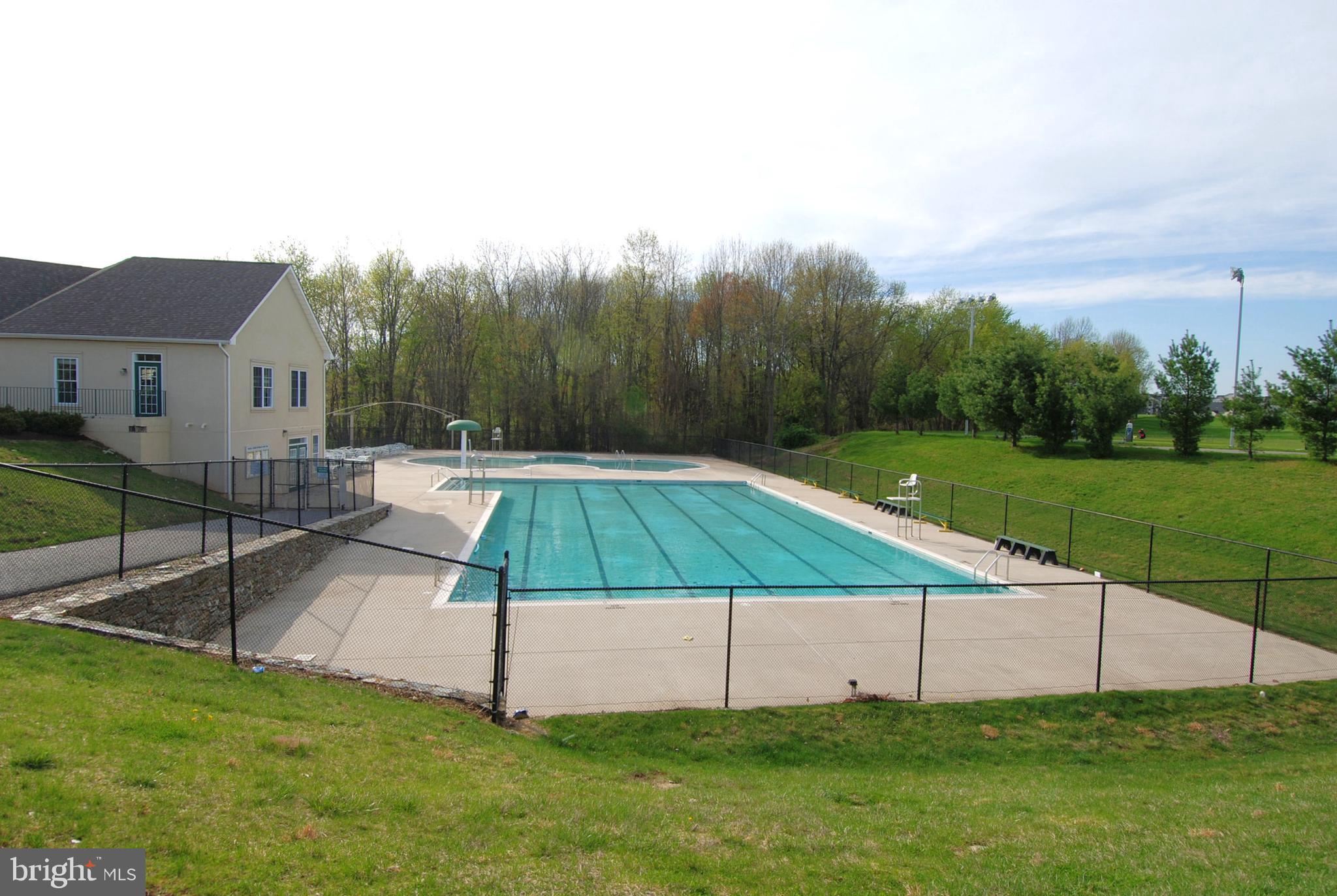 WAVERLY WOODS - Residential