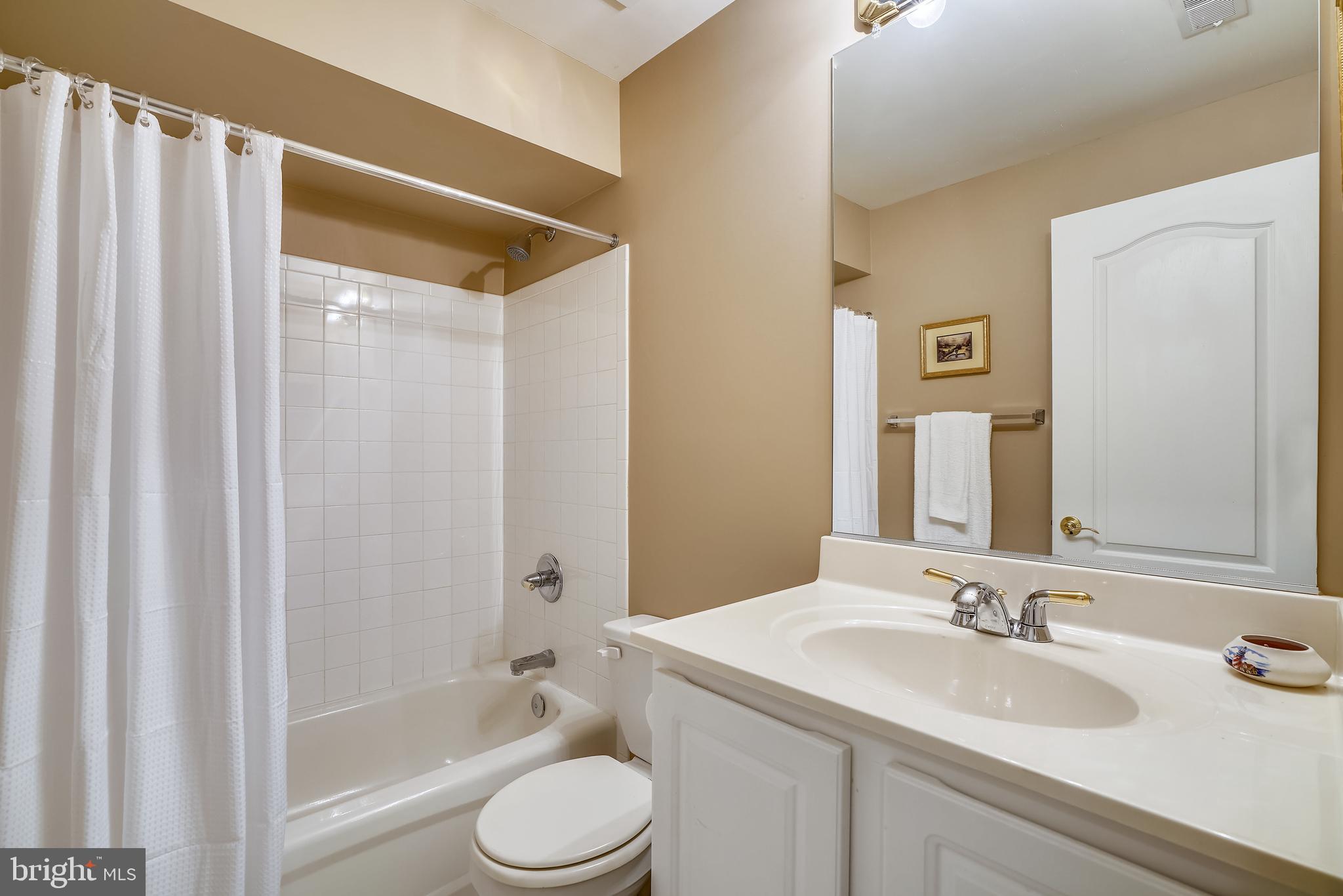 WAVERLY WOODS - Residential