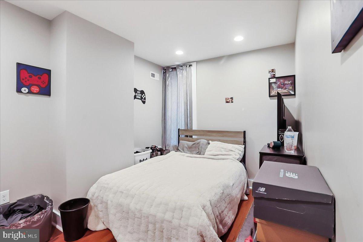 BELMONT - Residential