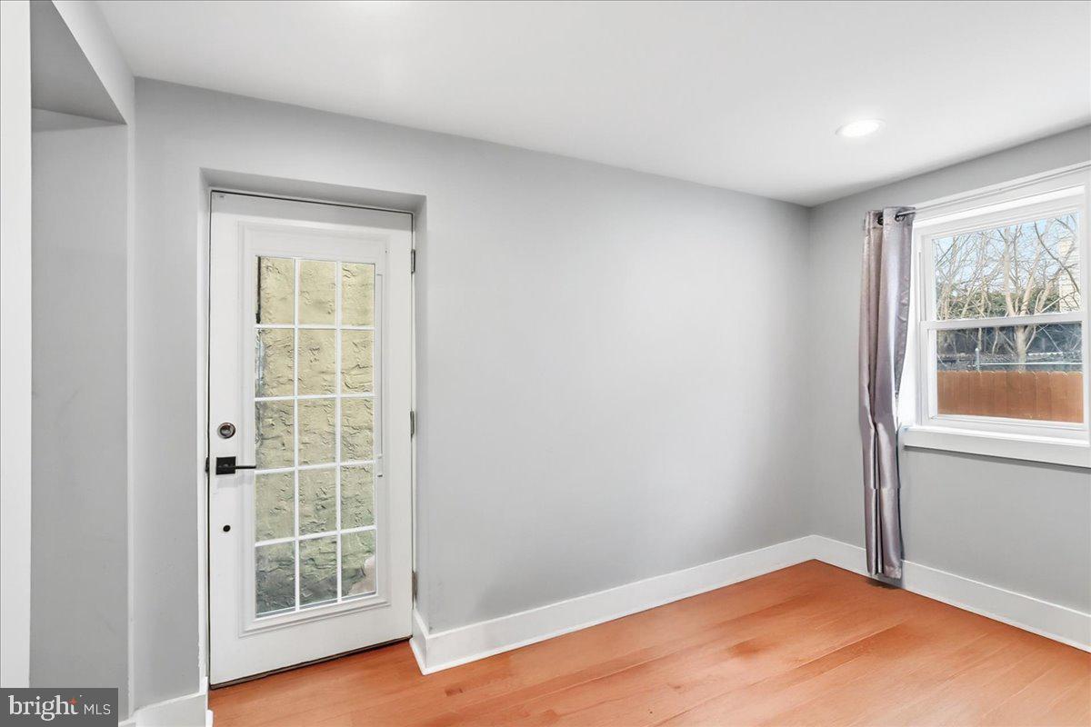 BELMONT - Residential