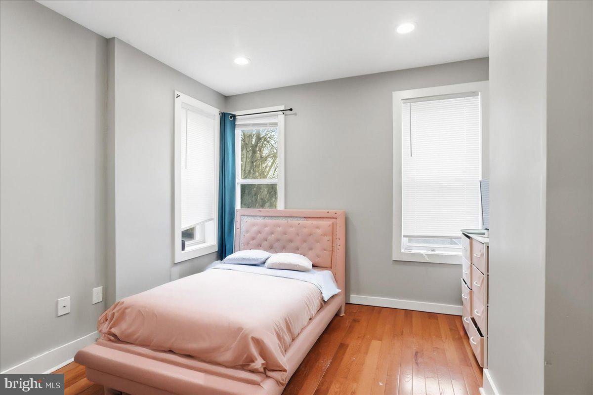 BELMONT - Residential