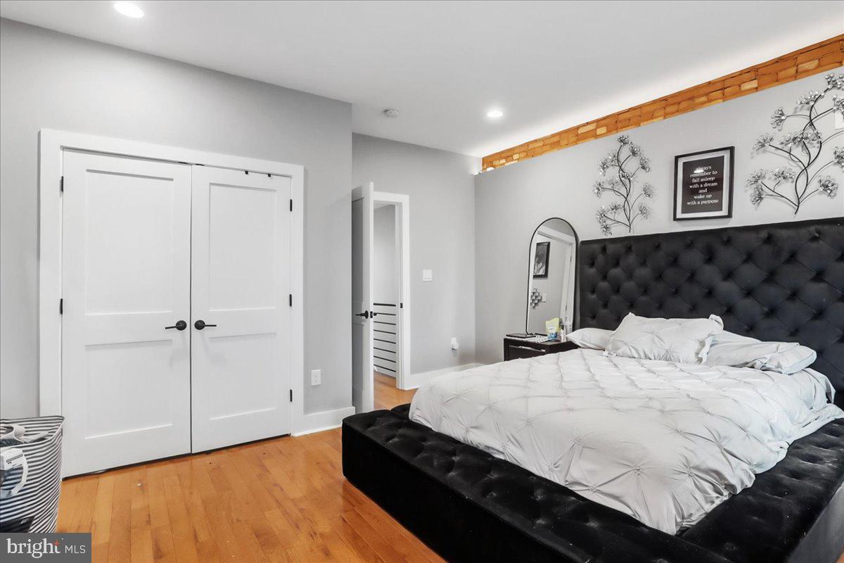 BELMONT - Residential