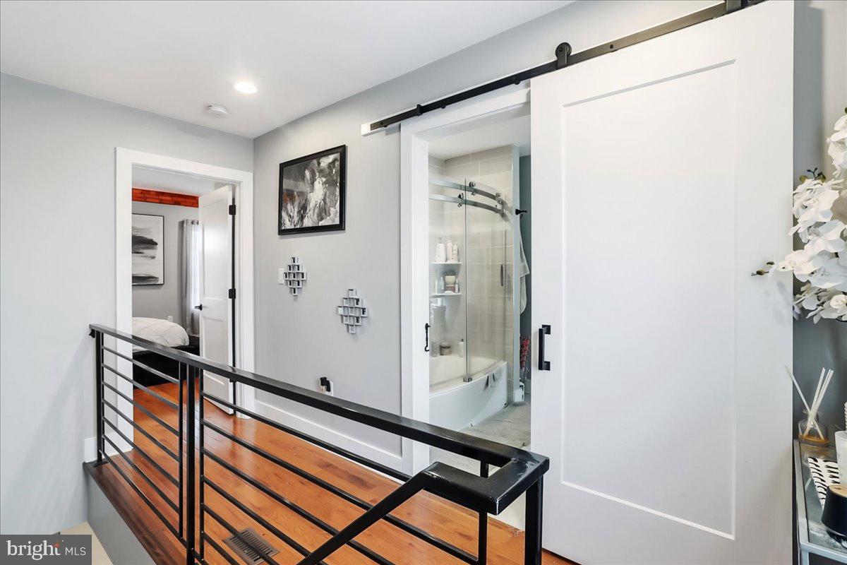 BELMONT - Residential