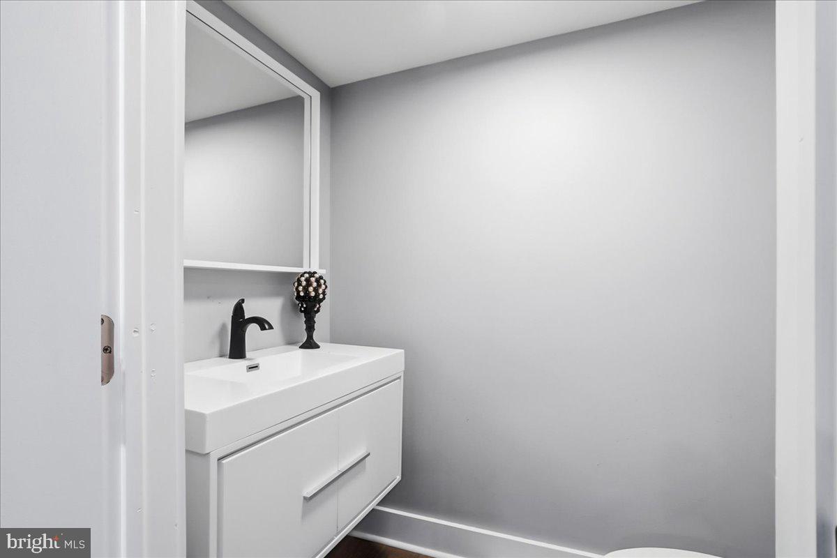 BELMONT - Residential