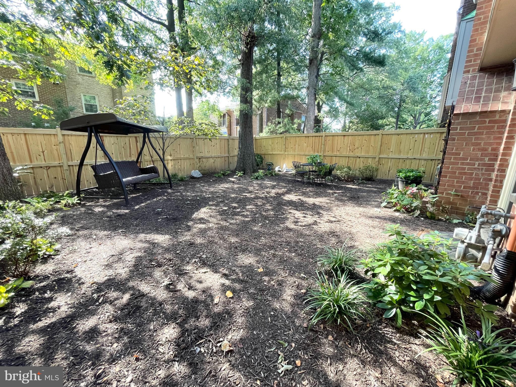 SEMINARY PARK - Residential Lease