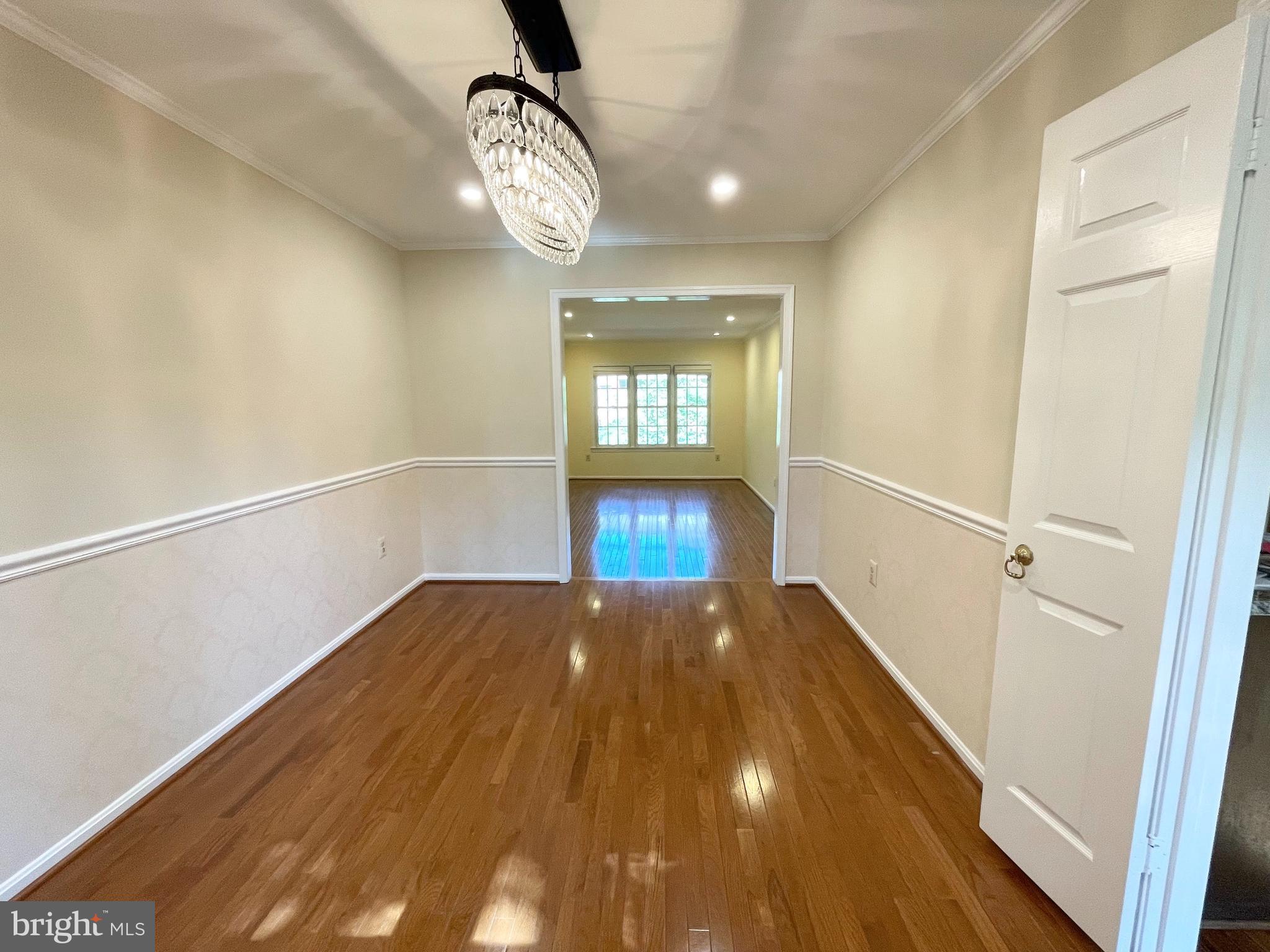 SEMINARY PARK - Residential Lease