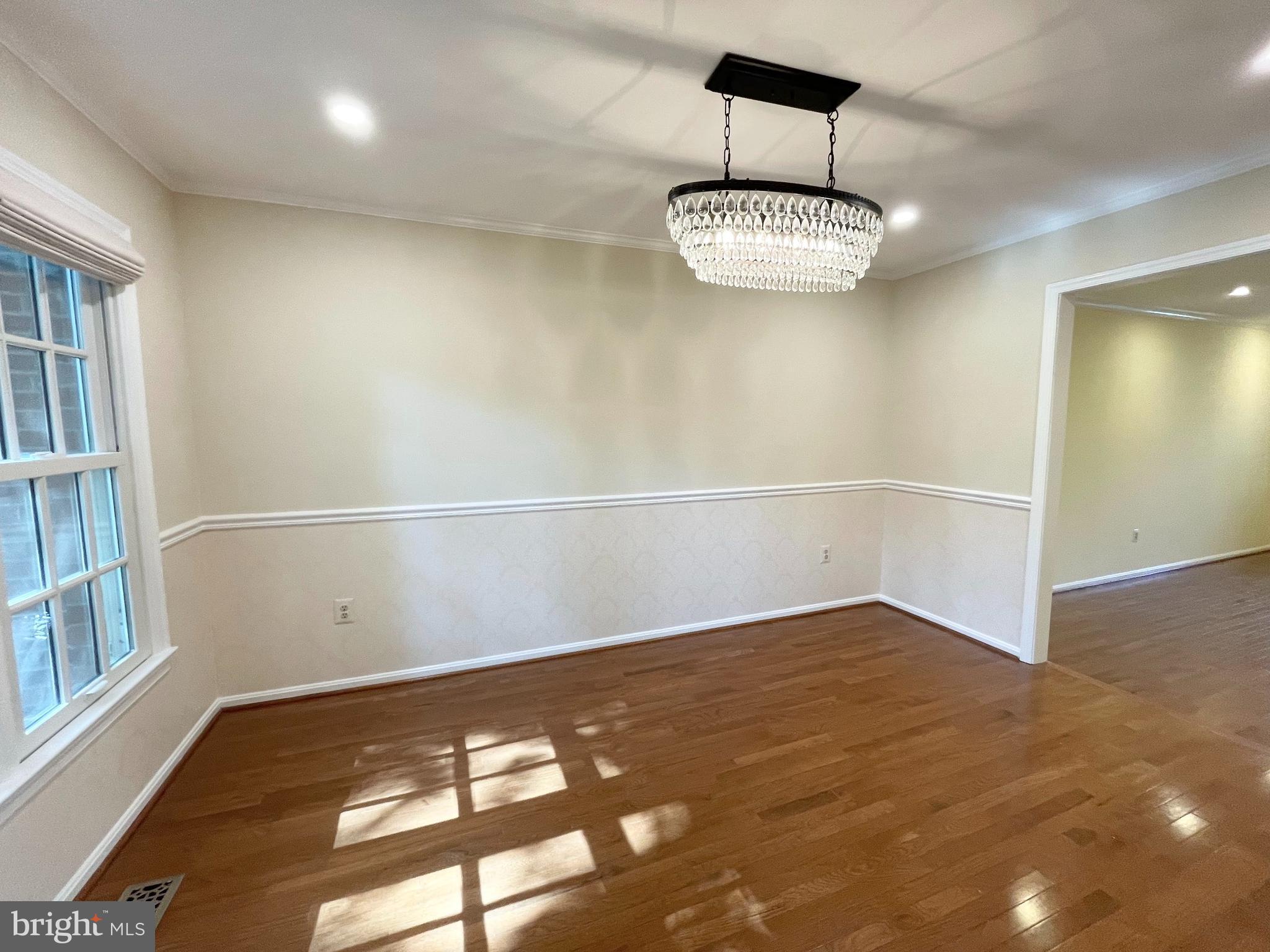 SEMINARY PARK - Residential Lease