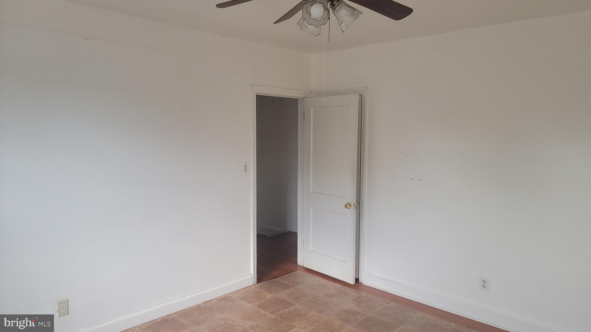 RAMBLEWOOD - Residential