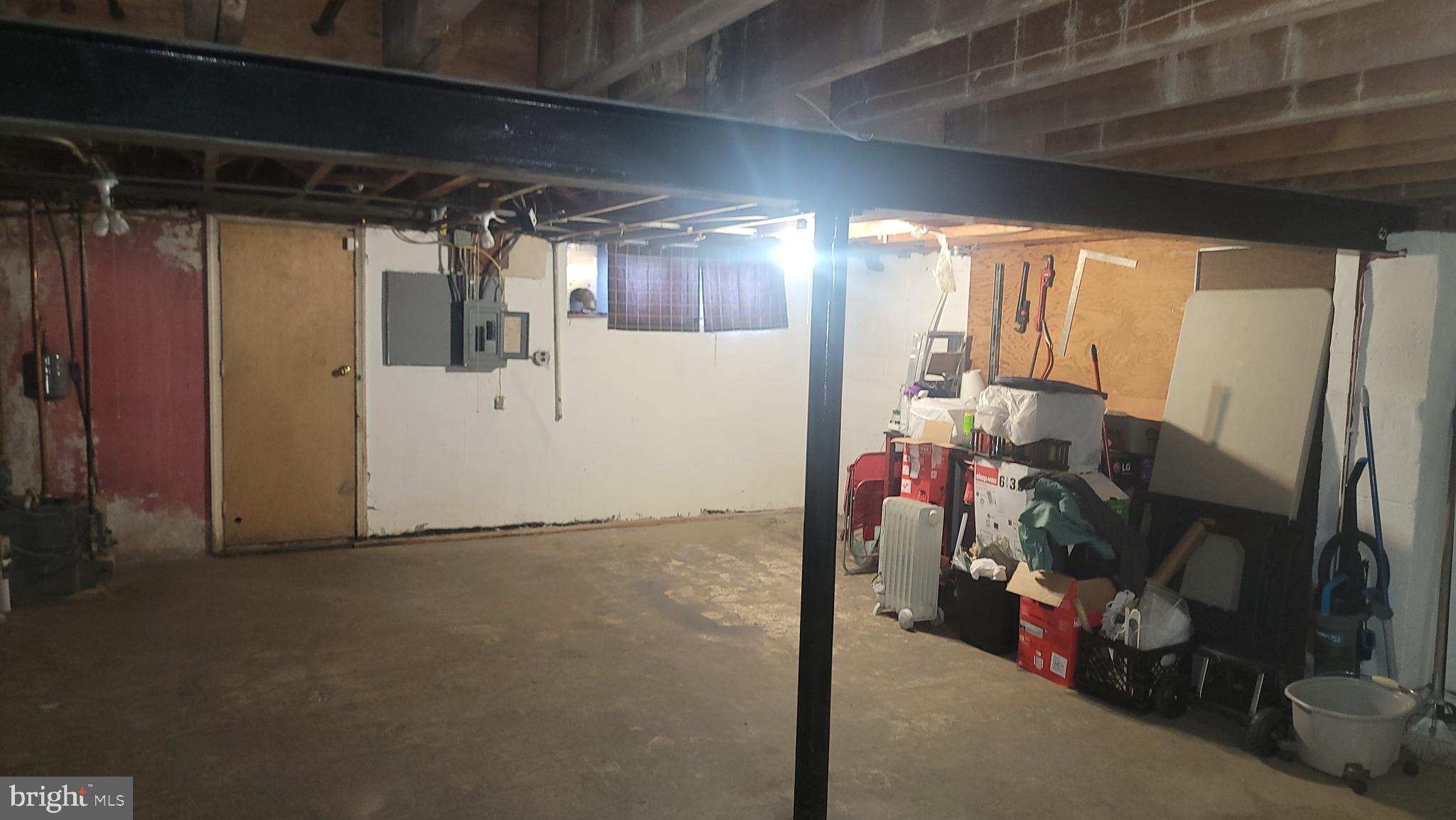 RAMBLEWOOD - Residential