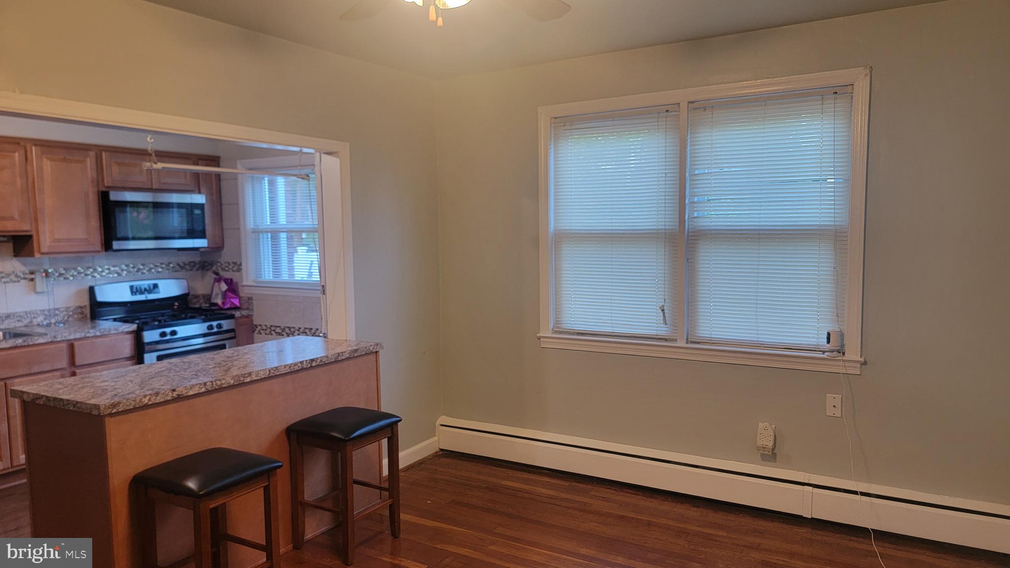 RAMBLEWOOD - Residential