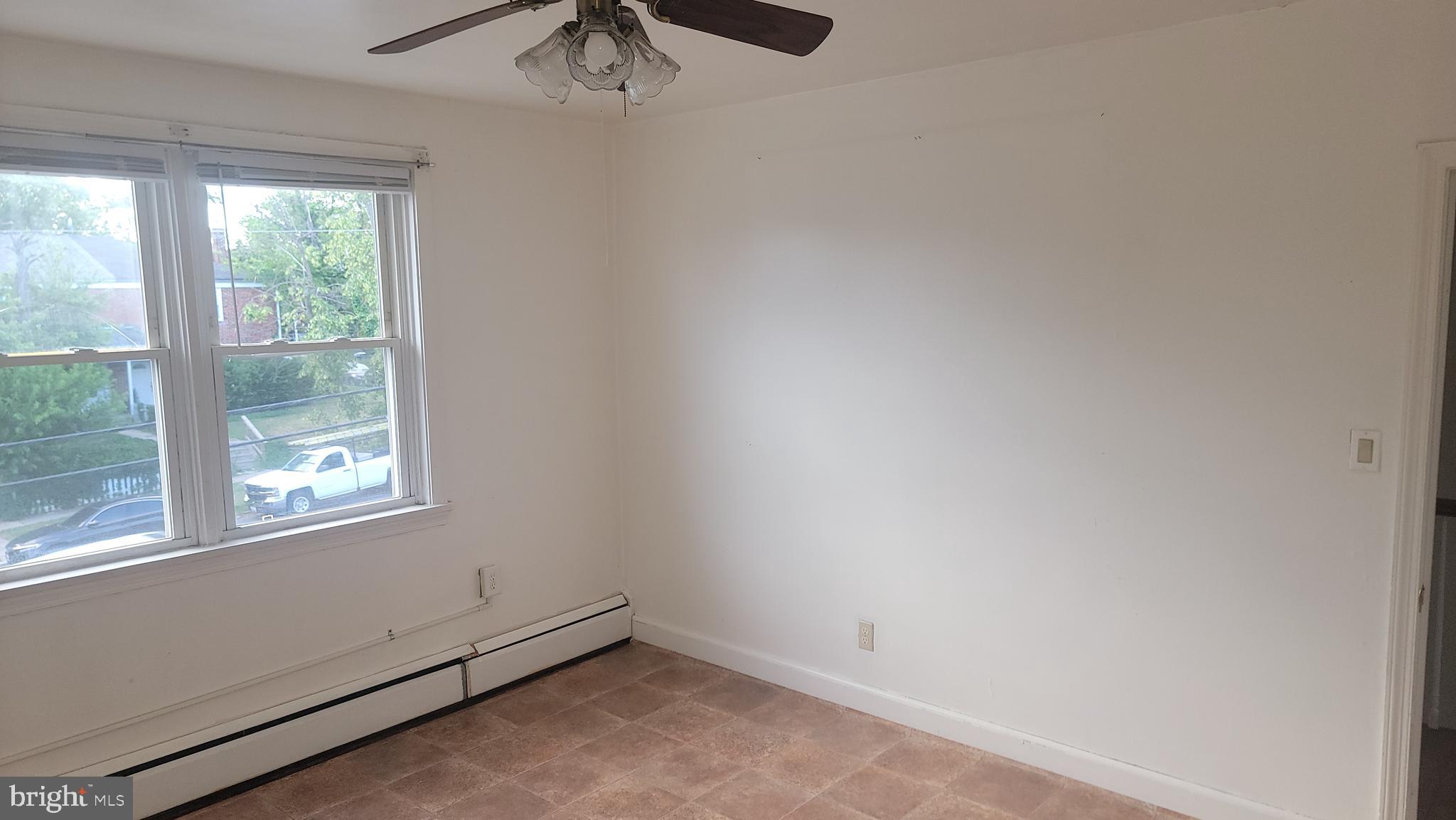 RAMBLEWOOD - Residential