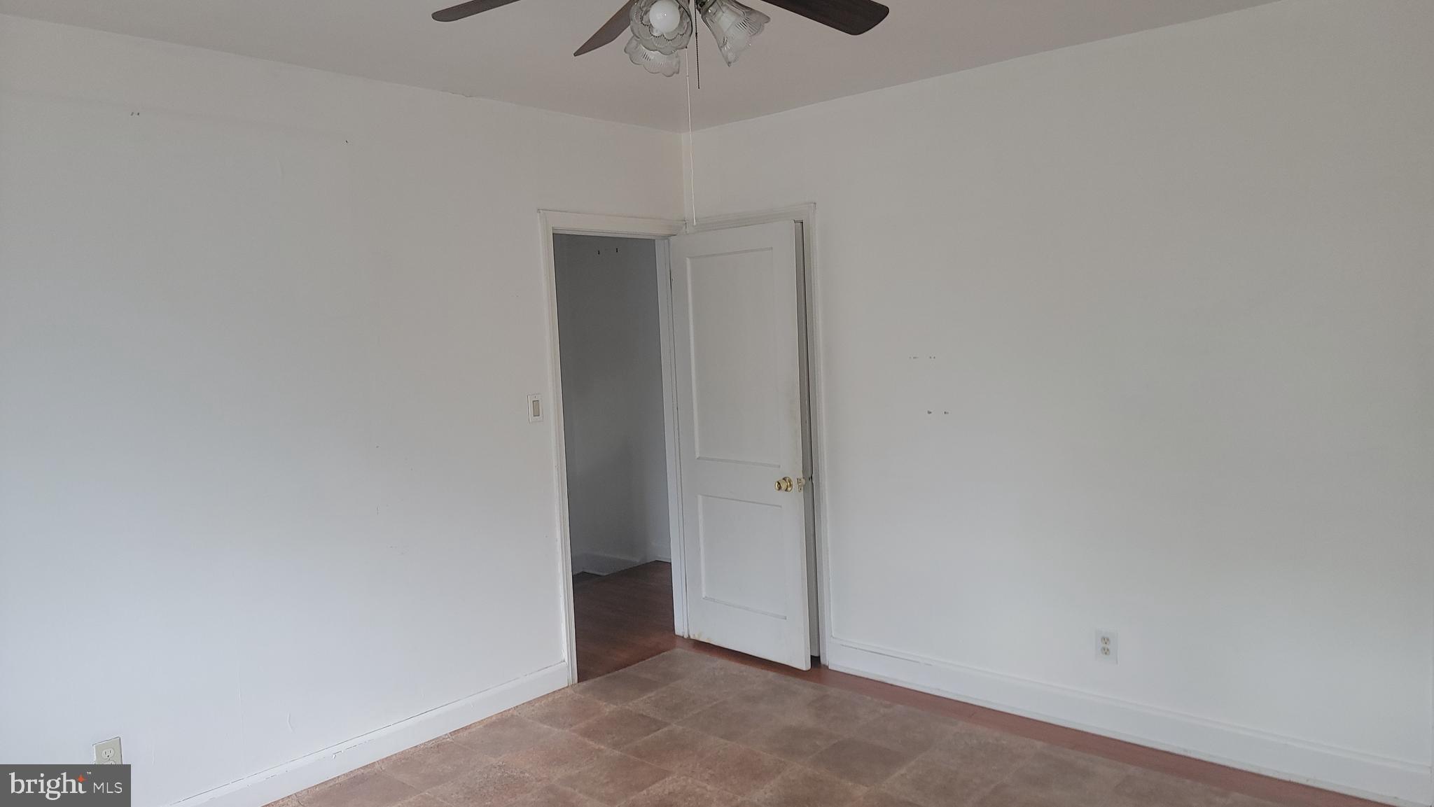 RAMBLEWOOD - Residential