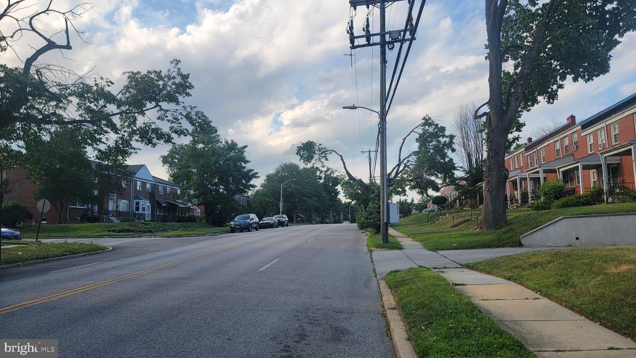 RAMBLEWOOD - Residential