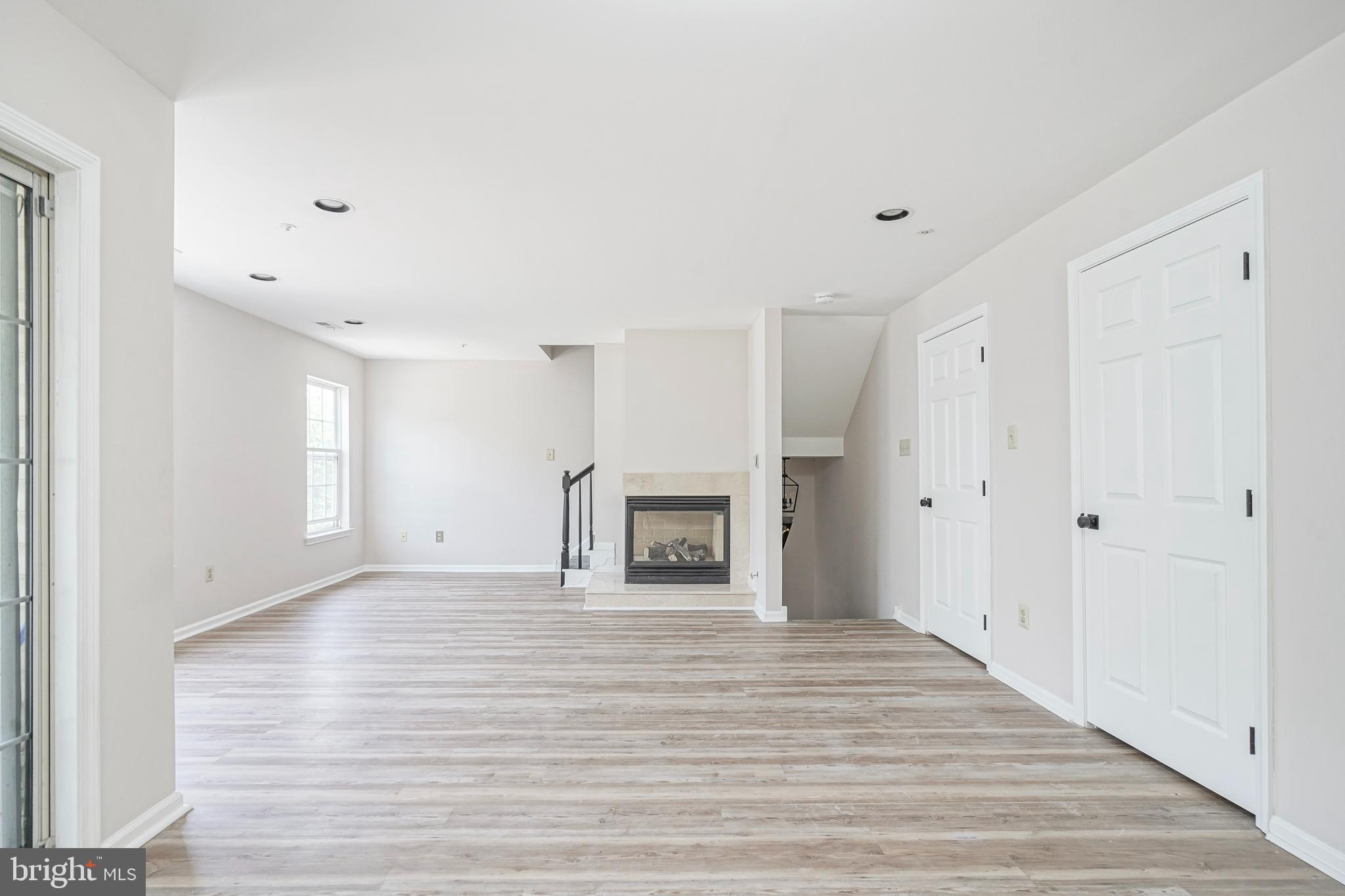 6008 RIVERFRONT DRIVE
