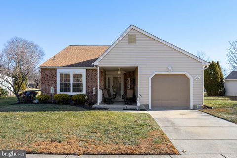 Photo of 77 Lakebridge Drive, WOODBURY, NJ 08096 (MLS # NJGL2068118)