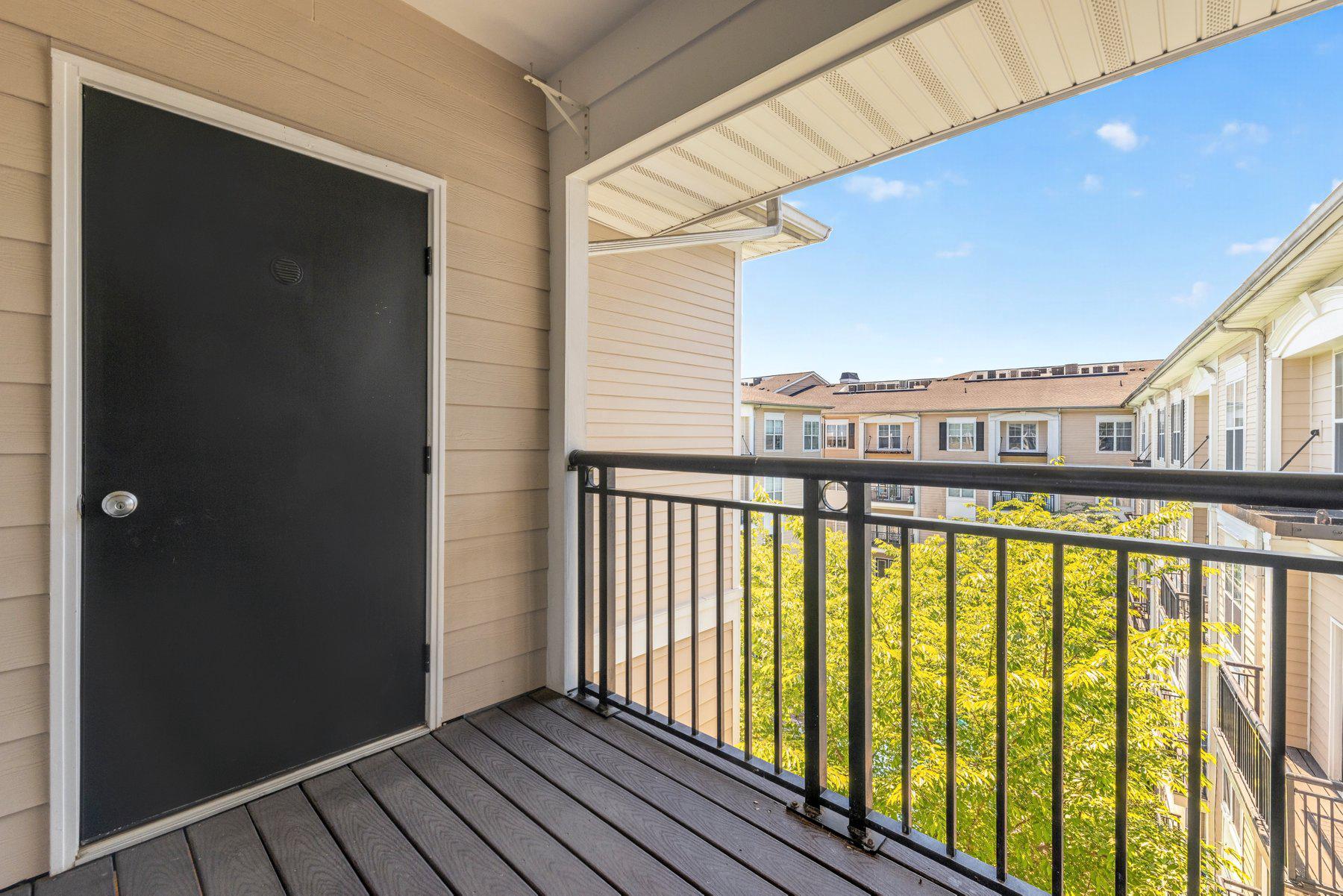 FITZ AT ROCKVILLE TOWN C - Residential