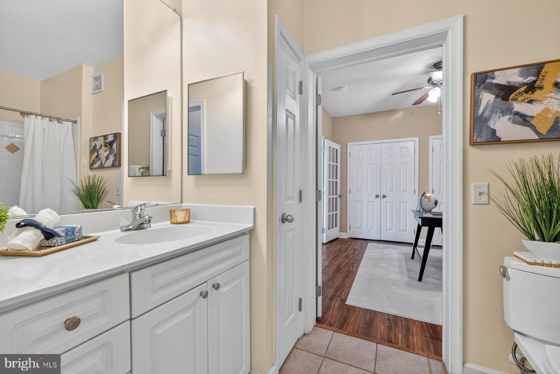 FITZ AT ROCKVILLE TOWN C - Residential