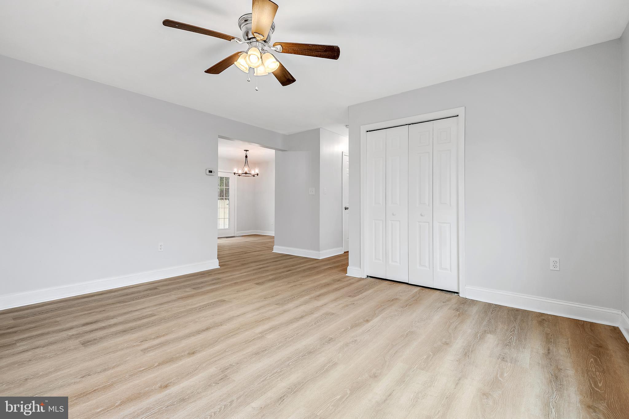 8TH WARD - Residential