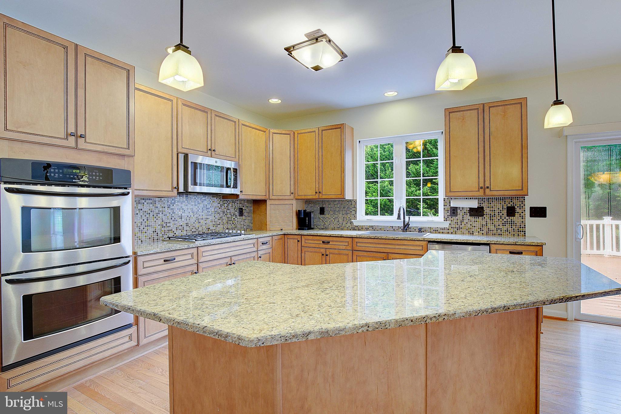 LORINS PRIDE - Residential