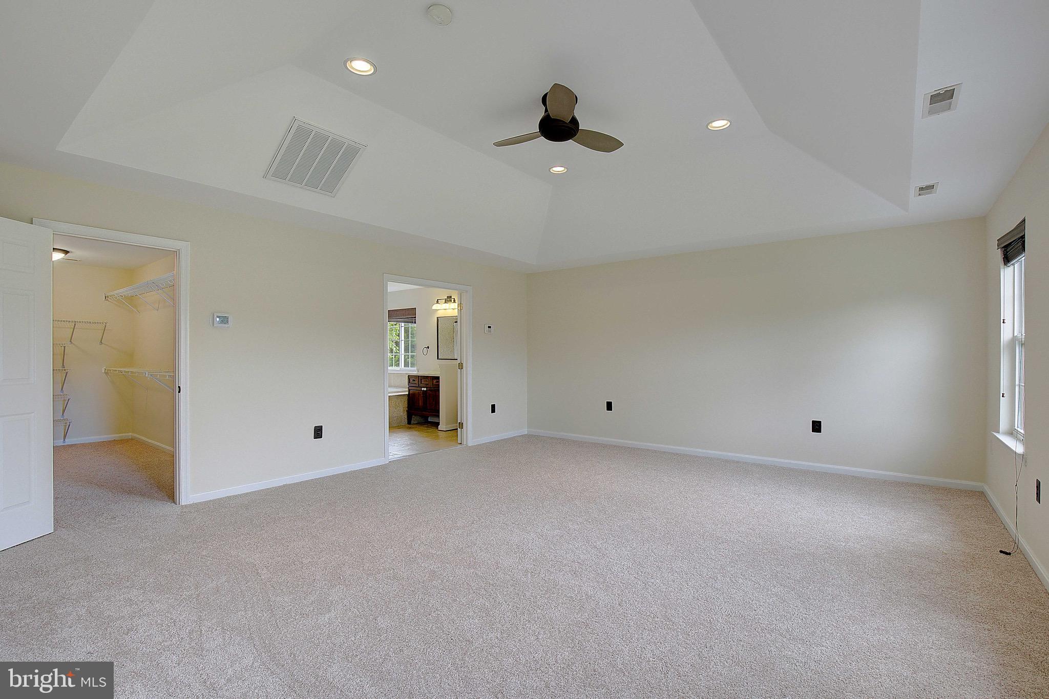 LORINS PRIDE - Residential