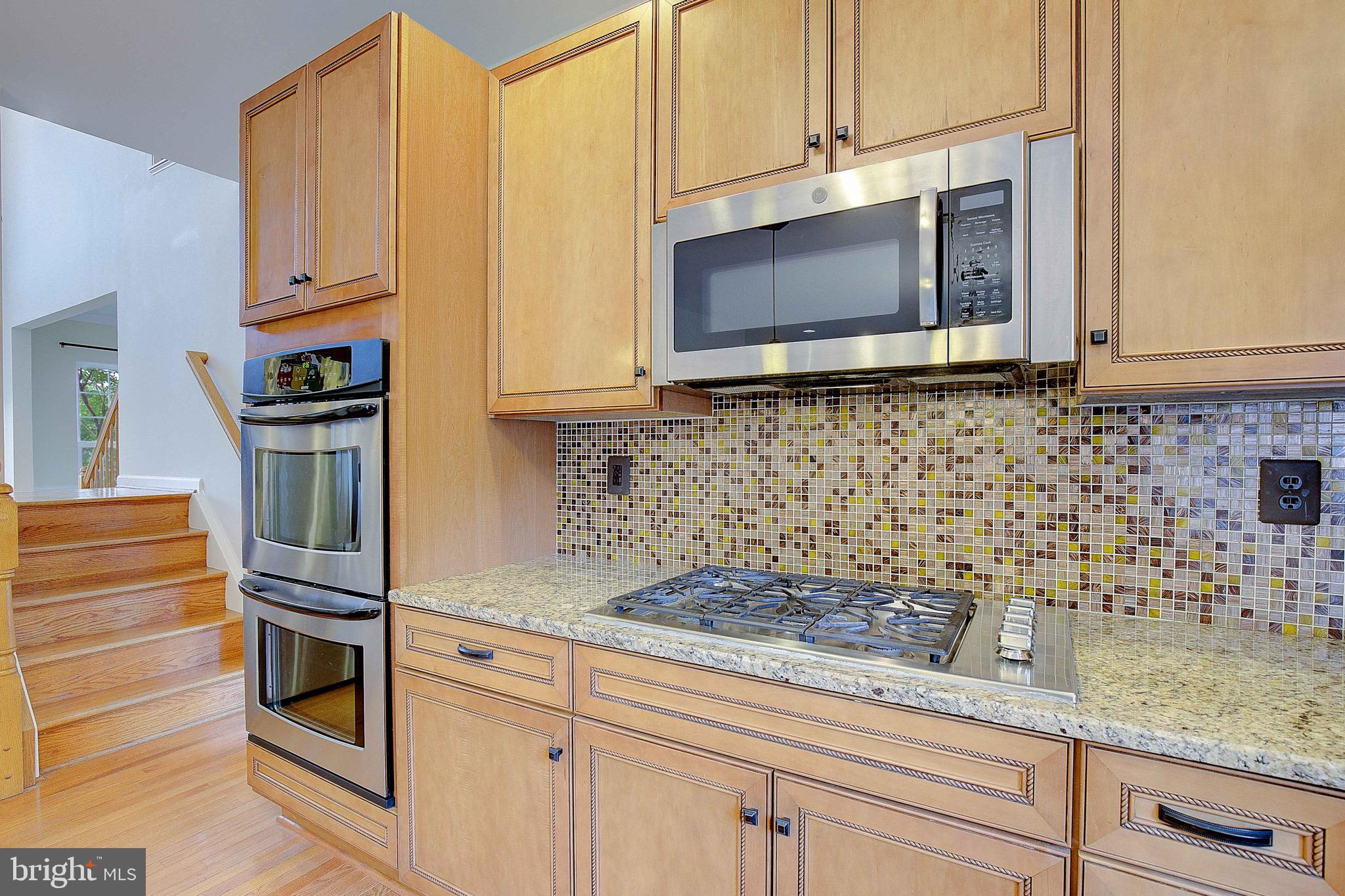 LORINS PRIDE - Residential