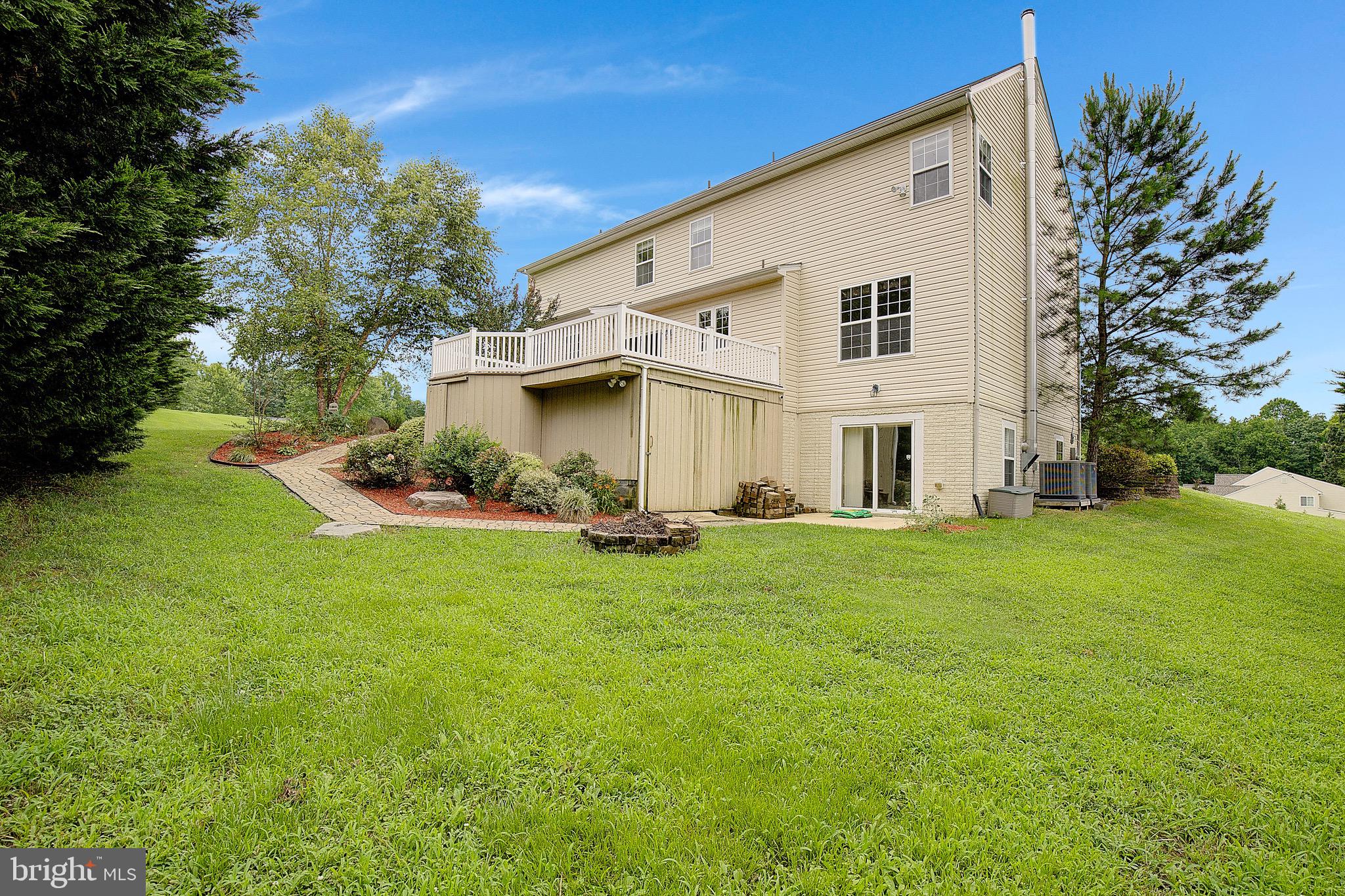 LORINS PRIDE - Residential