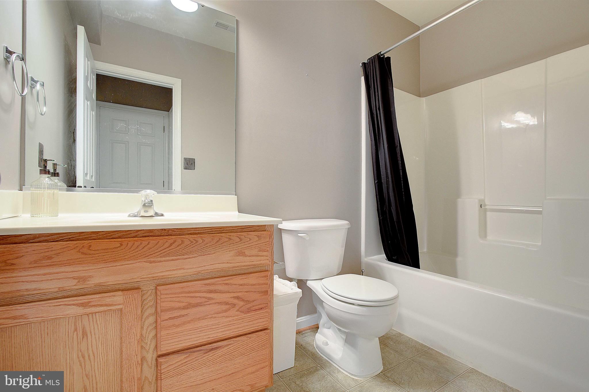 LORINS PRIDE - Residential