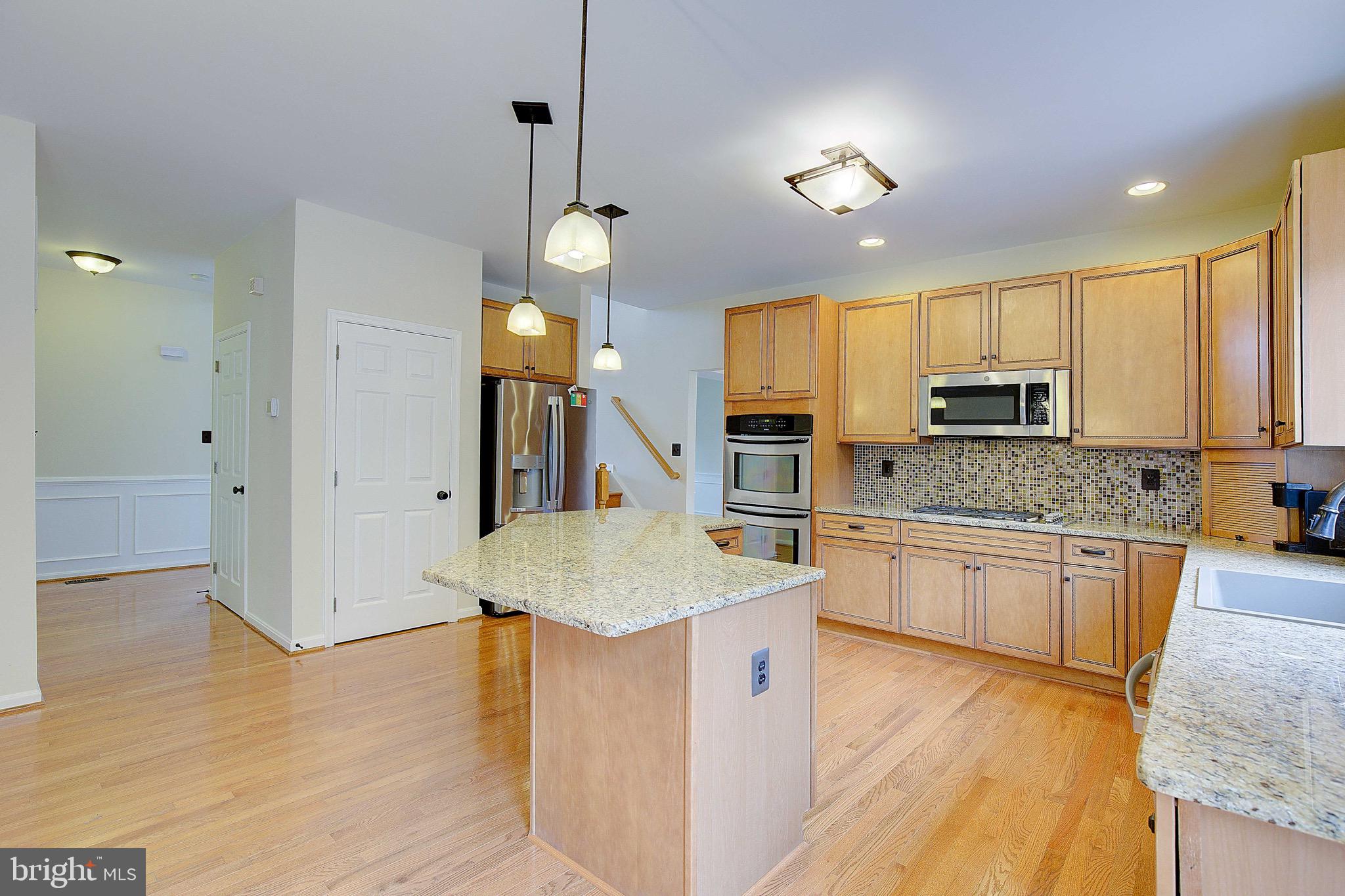 LORINS PRIDE - Residential