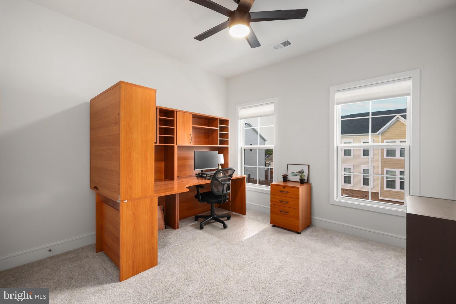 ROBINSON VILLAGE - Residential