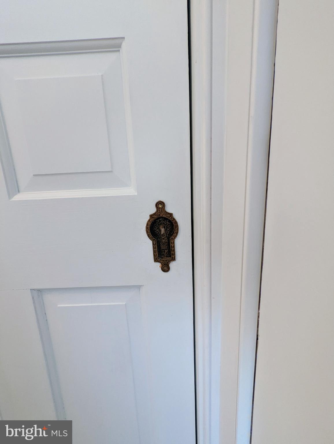 000 - Residential Lease