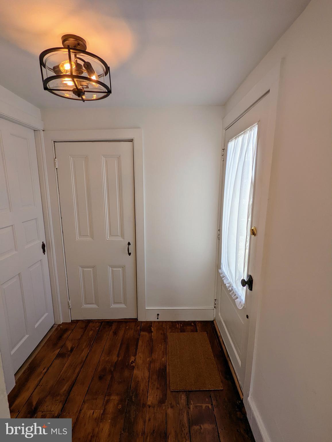 000 - Residential Lease