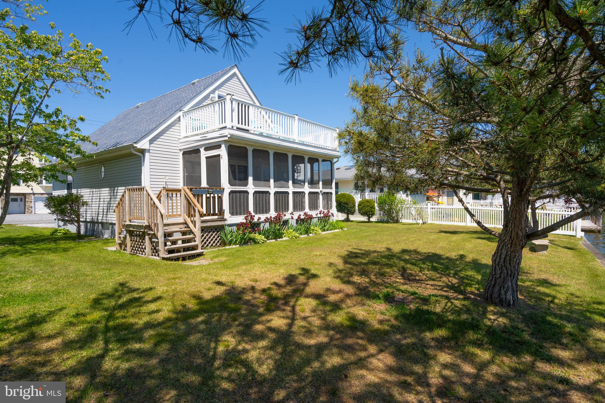 8 S ANCHORAGE AVENUE