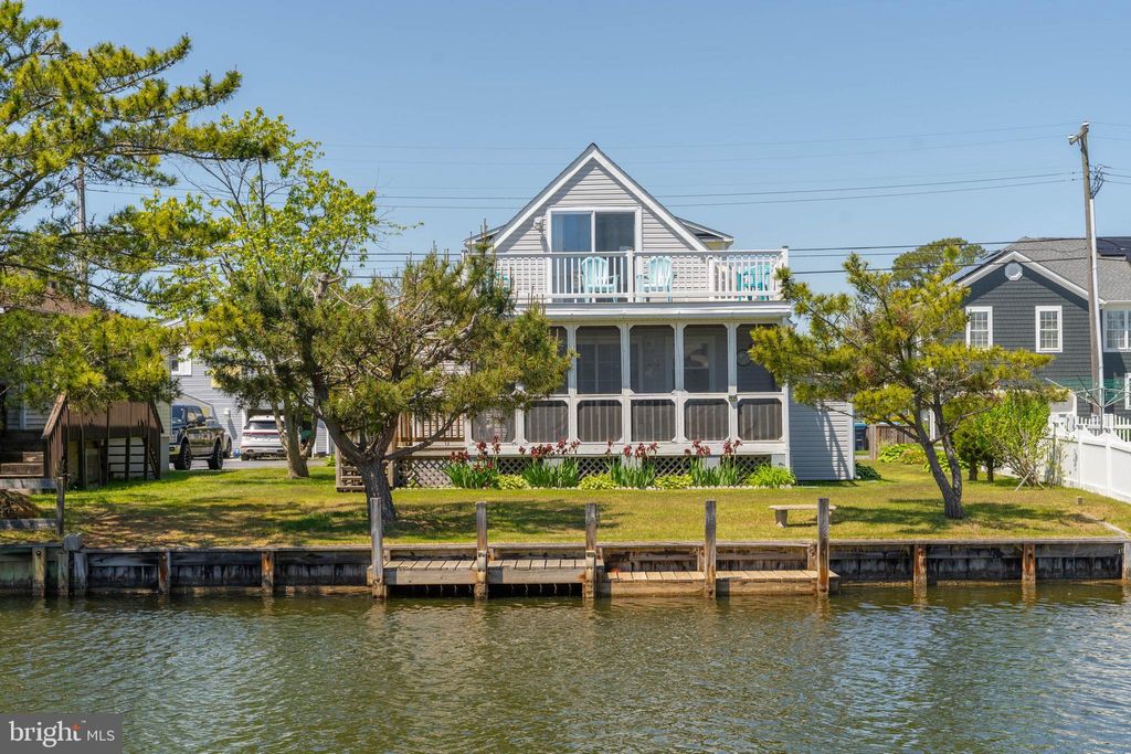 Photo of 8 S Anchorage Avenue, SOUTH BETHANY, DE 19930 (MLS # DESU2111686)