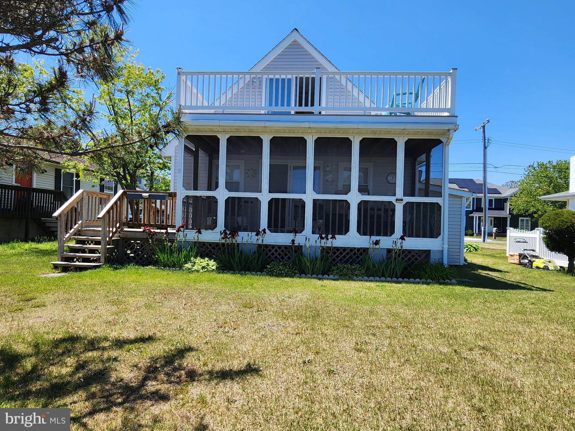 8 S ANCHORAGE AVENUE