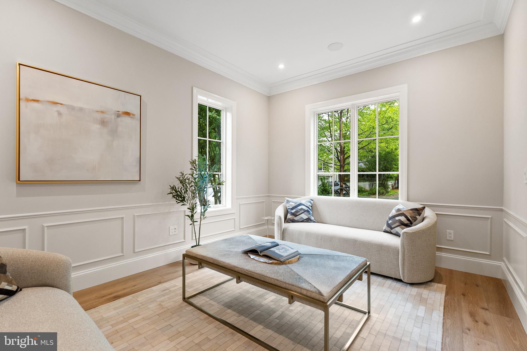 CHEVY CHASE VILLAGE - Residential