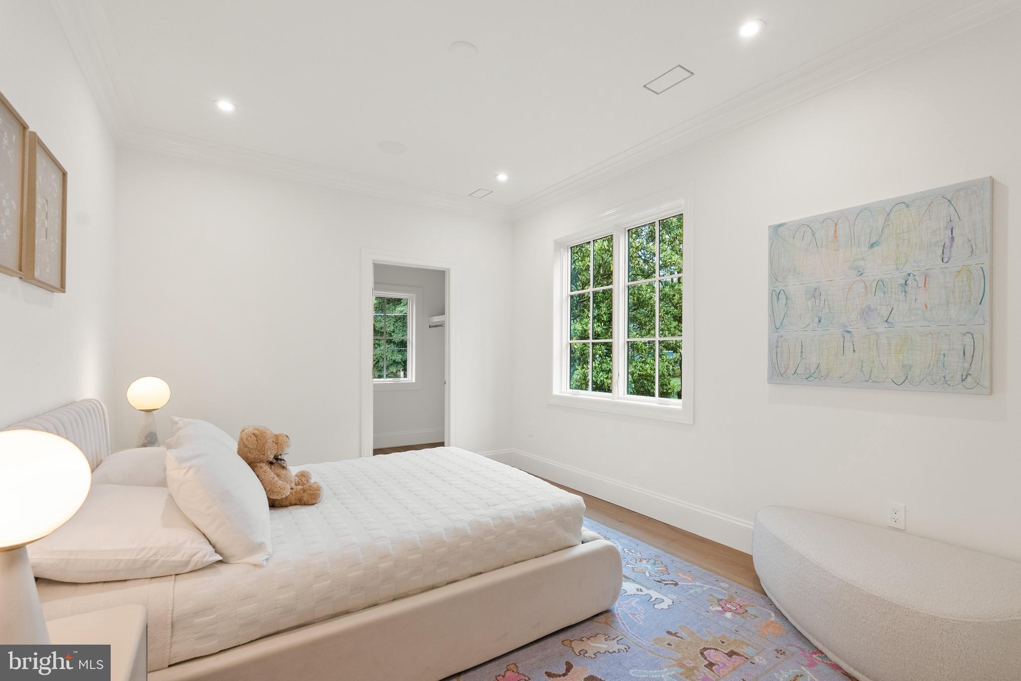 CHEVY CHASE VILLAGE - Residential