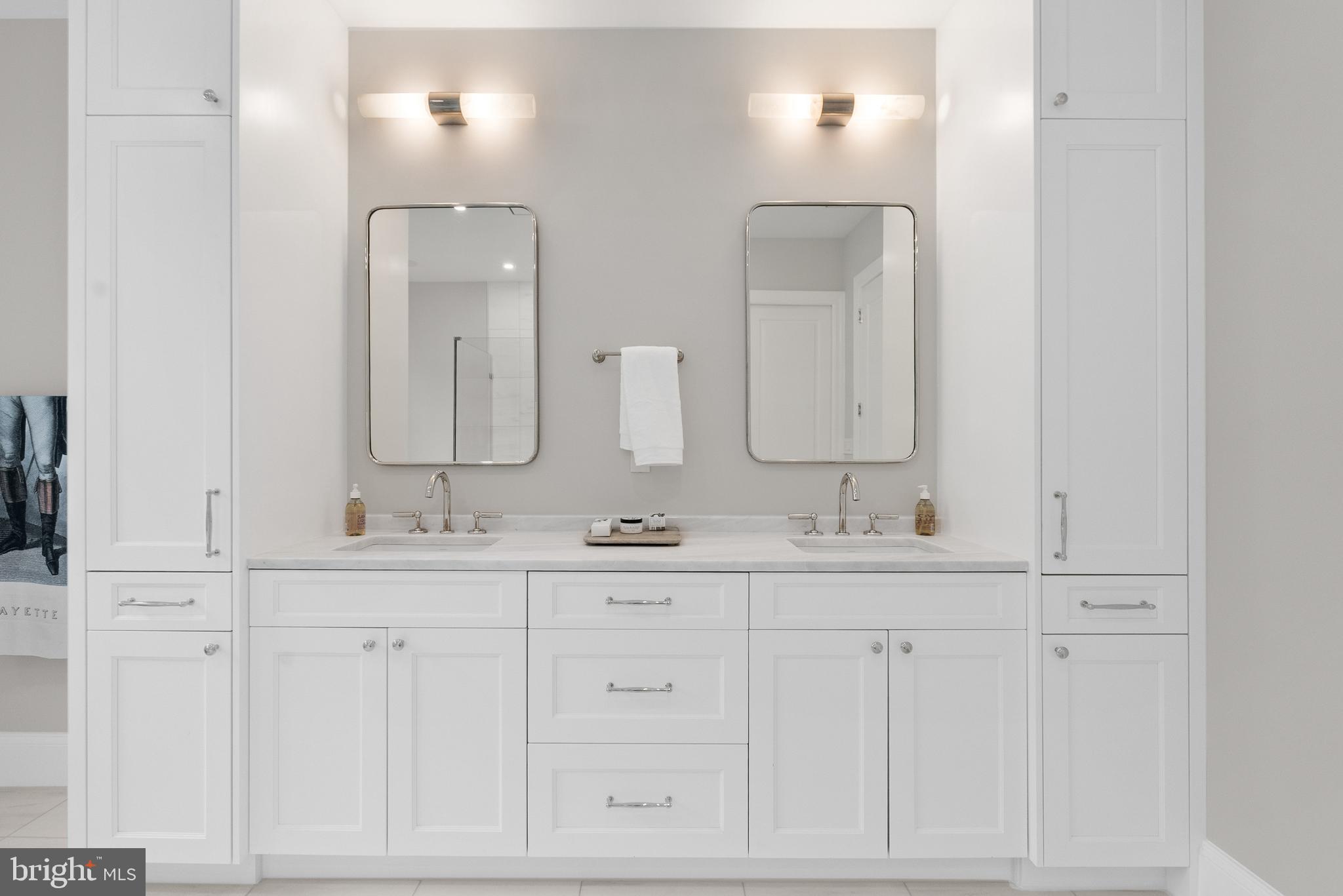 CHEVY CHASE VILLAGE - Residential