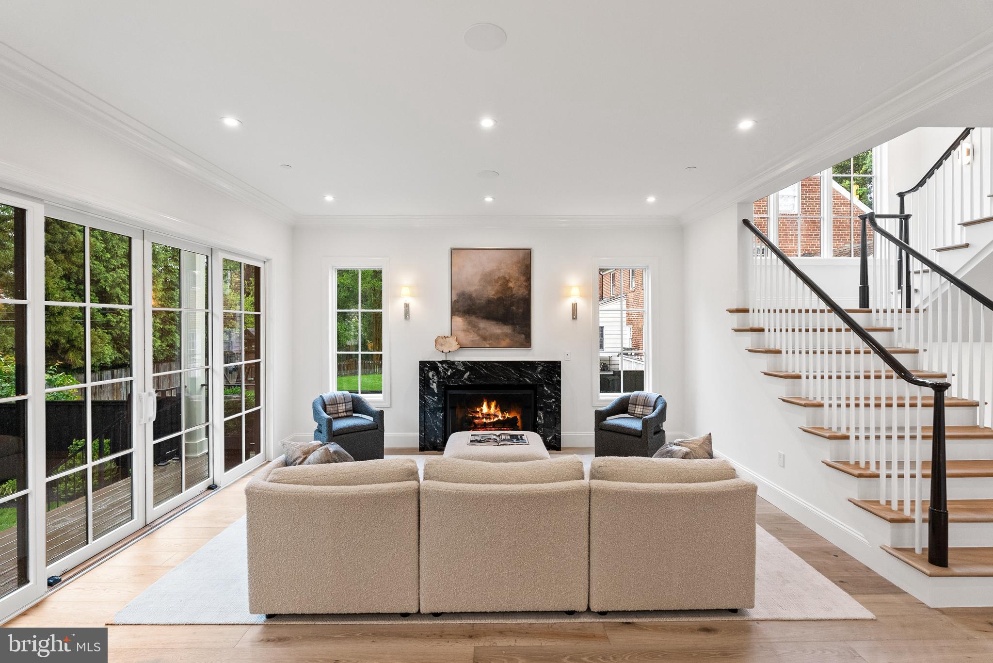 CHEVY CHASE VILLAGE - Residential