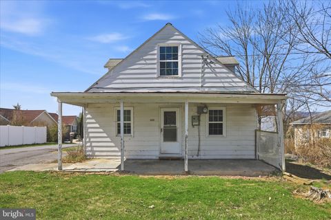 Homes For Sale - 343 Banks Fort Road<br/> STRASBURG, VA 22657