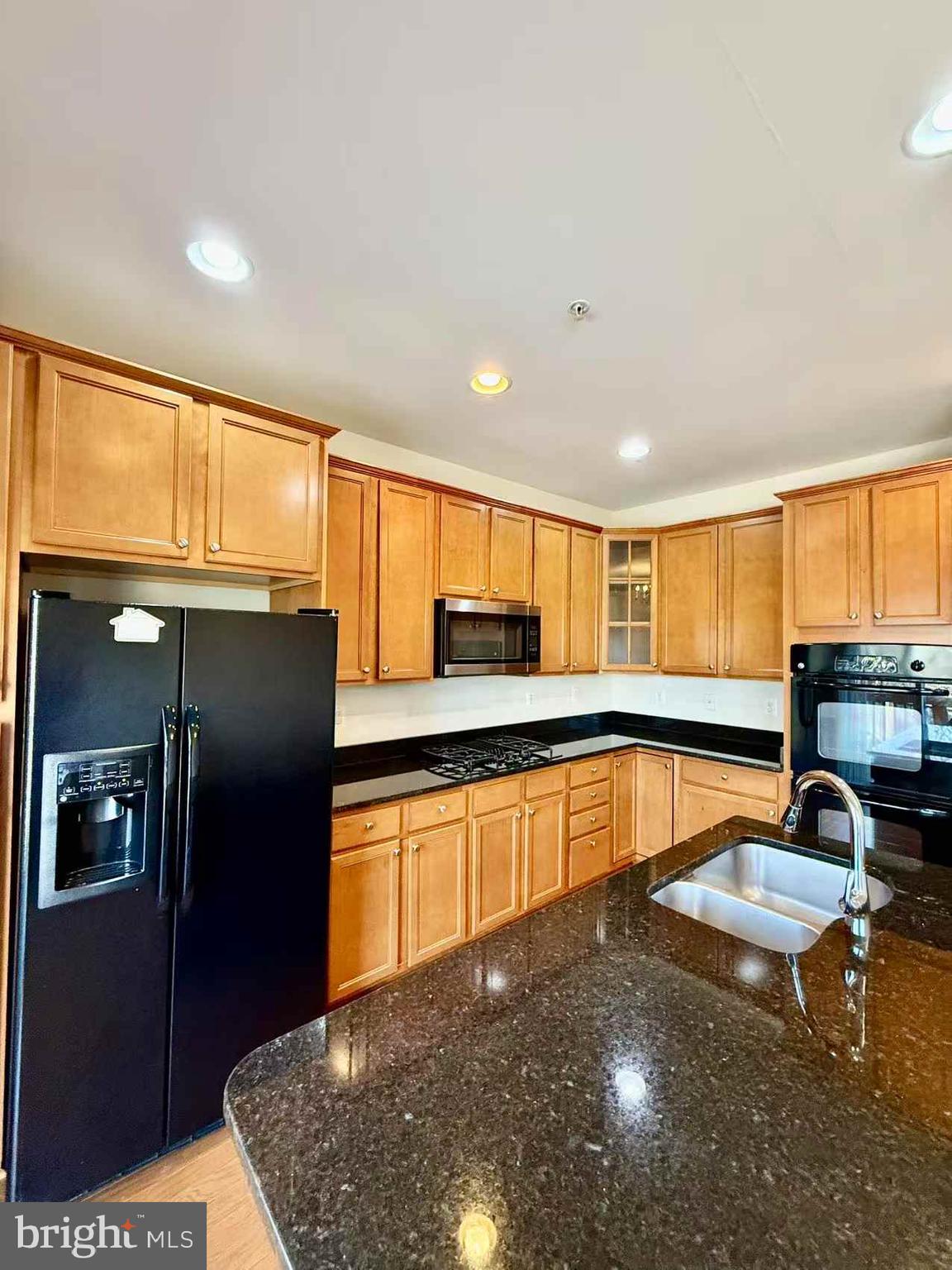 GERMANTOWN STATION - Residential Lease