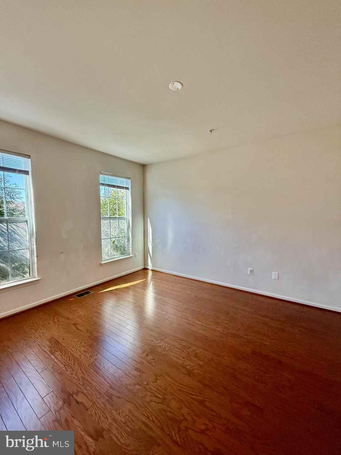 GERMANTOWN STATION - Residential Lease