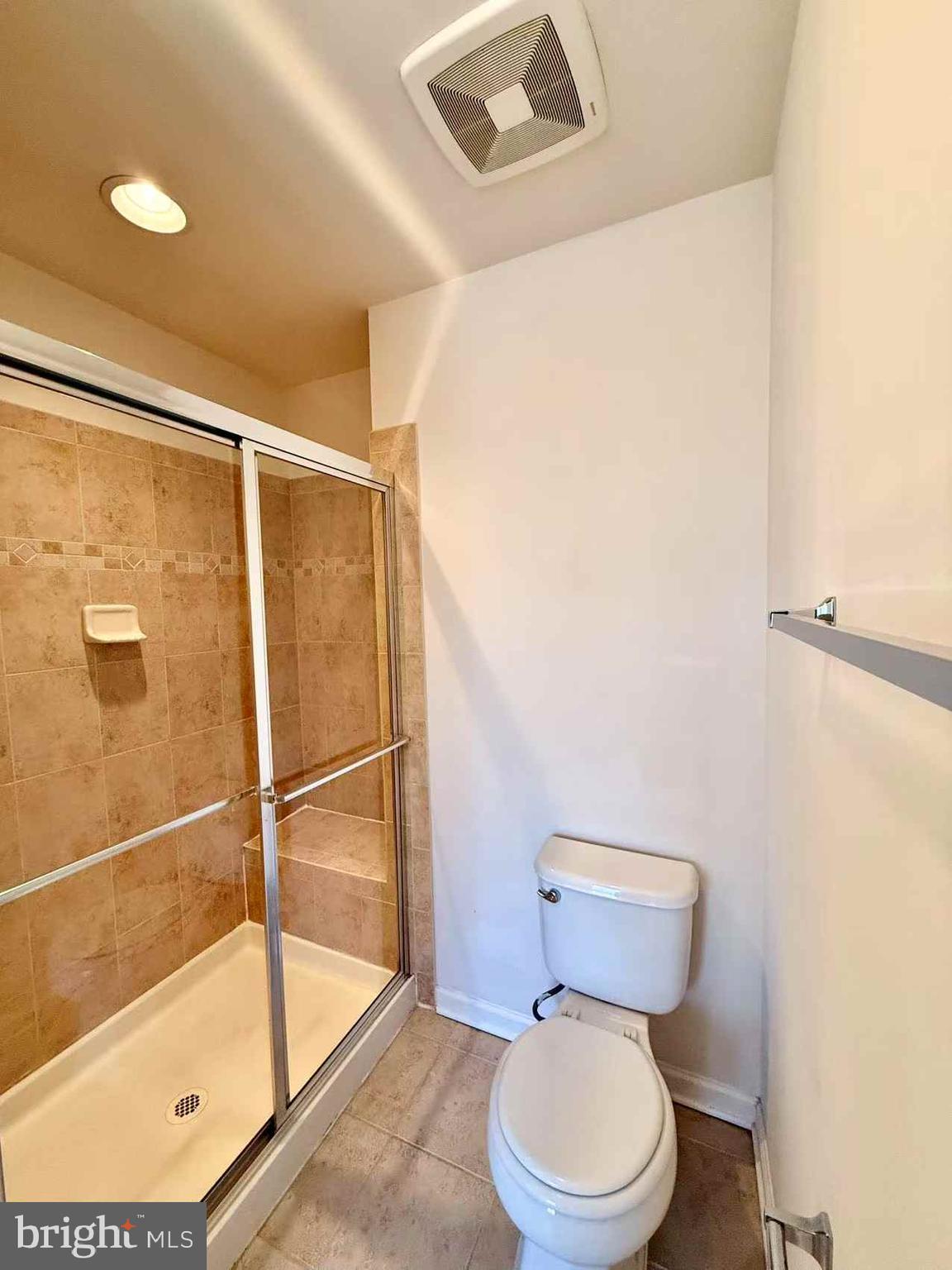 GERMANTOWN STATION - Residential Lease