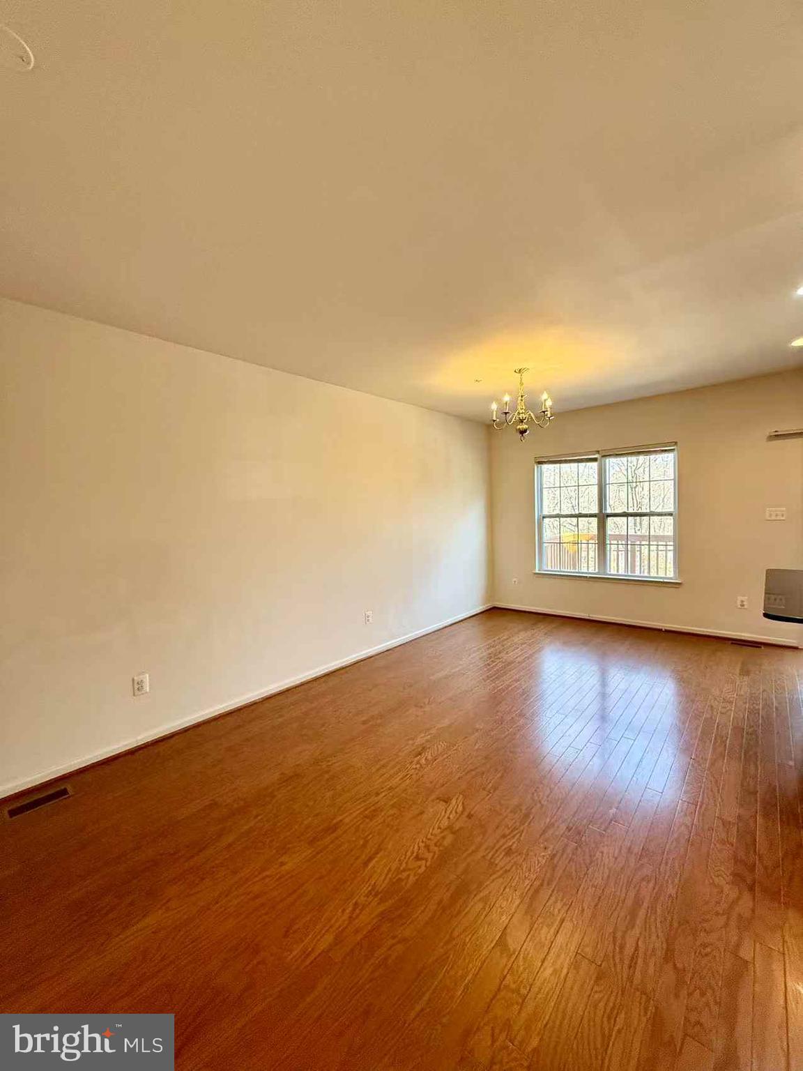 GERMANTOWN STATION - Residential Lease